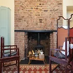 Ha'penny View House