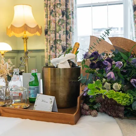 Ha'penny View House 3*