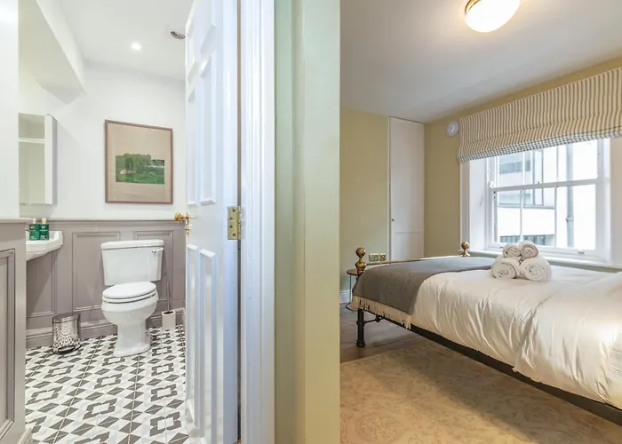게스트하우스 Ha'penny View House 3*